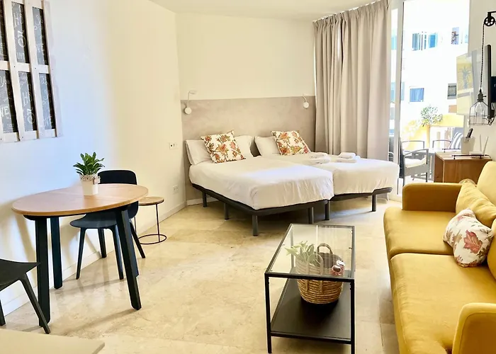 Studio Port Of Marbella Center - Eaw Homes