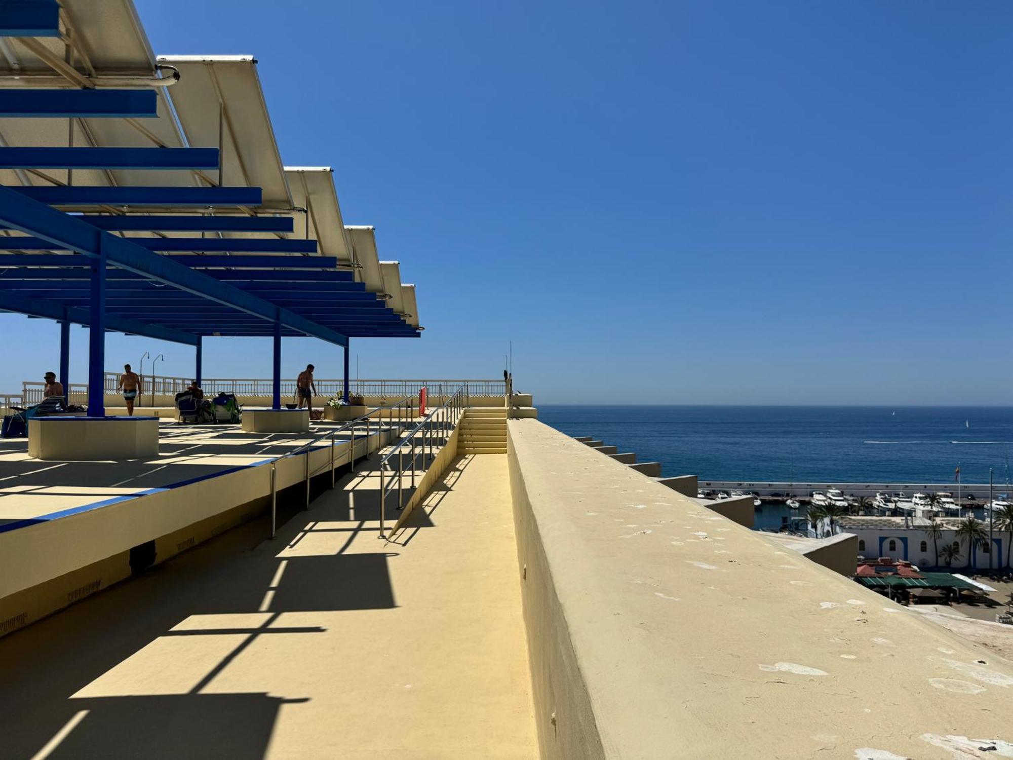 Port Of Center - Eaw Homes Apartment