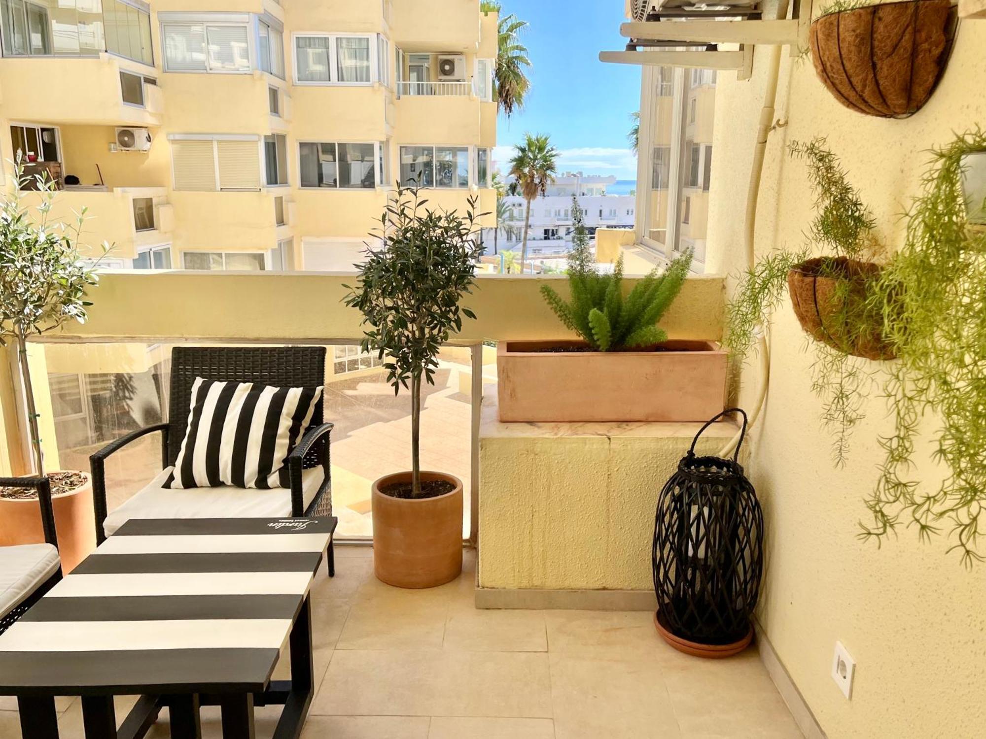 Port Of Center - Eaw Homes